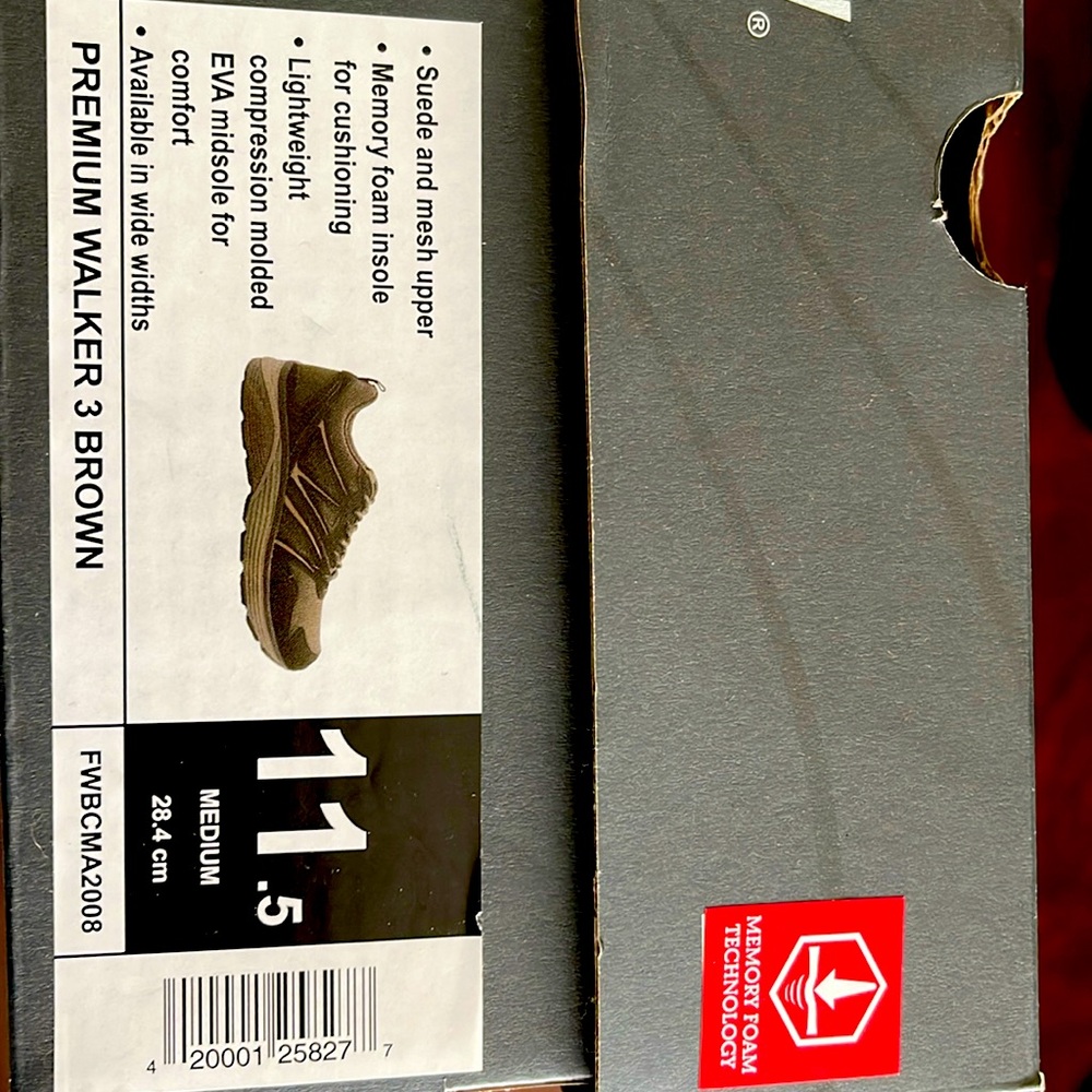 BRAND NEW - NEVER WORN BCG Walker 3 Memory Foam tennis shoes. Extra comfortable.